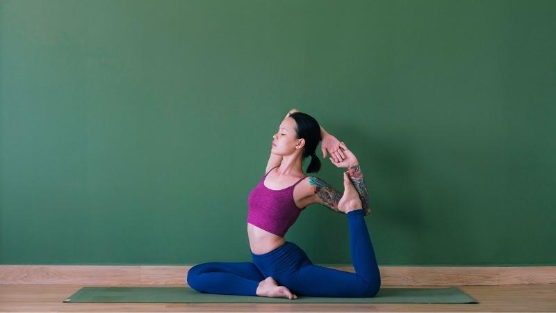 Tư thế chim bồ câu vua 1 chân – Eka Pada Rajakapotasana