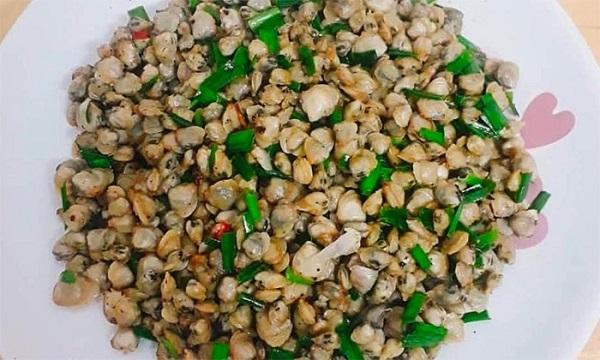 Trung bình 100g hến tươi chứa từ 12 – 15g protein