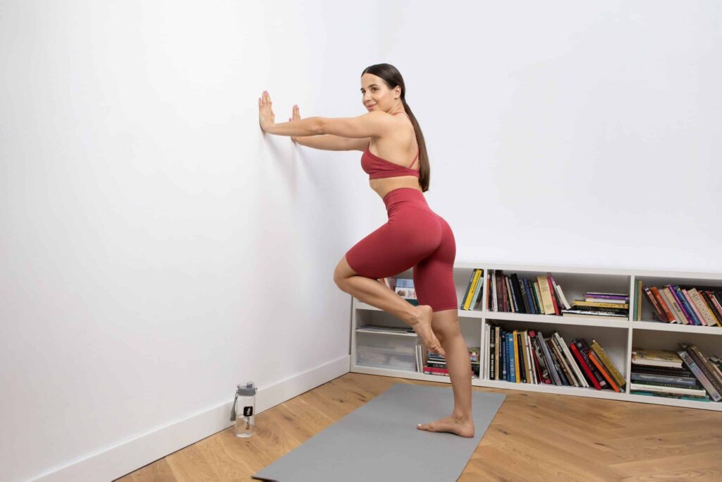 Lịch trình tập luyện cho 7 ngày giúp giảm mỡ bắp tay an toàn và hiệu quả
