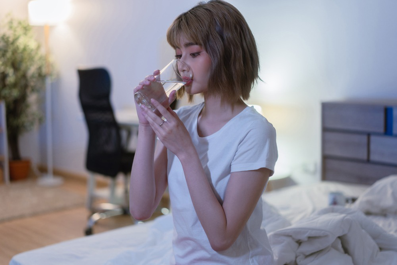 Trước khi đi ngủ (1 - 2 giờ trước khi ngủ)